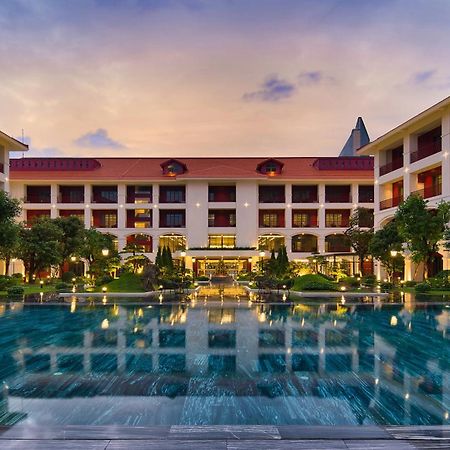 Senna Hue Hotel Zewnętrze zdjęcie The Royal