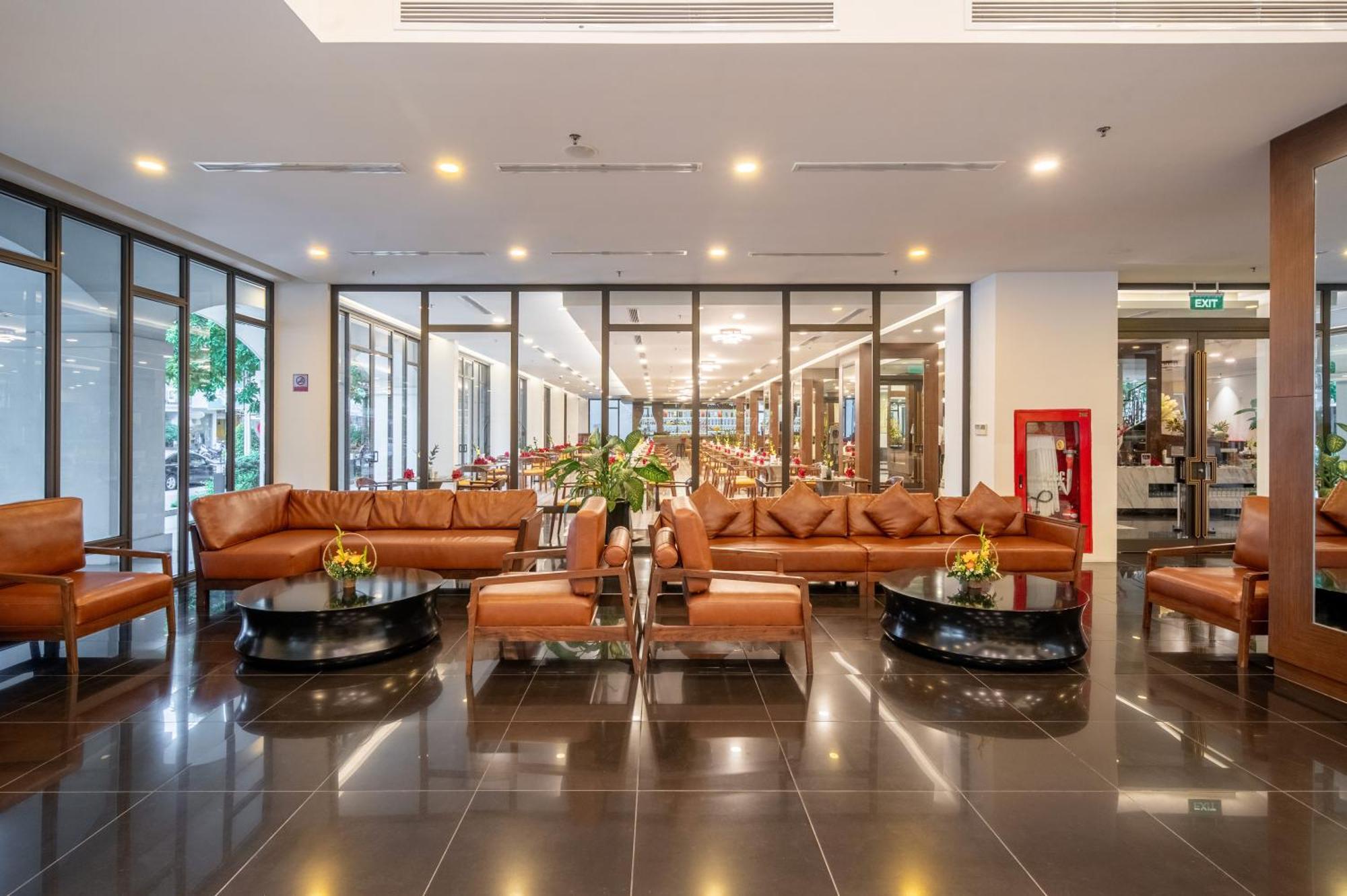 Senna Hue Hotel Zewnętrze zdjęcie Lobby