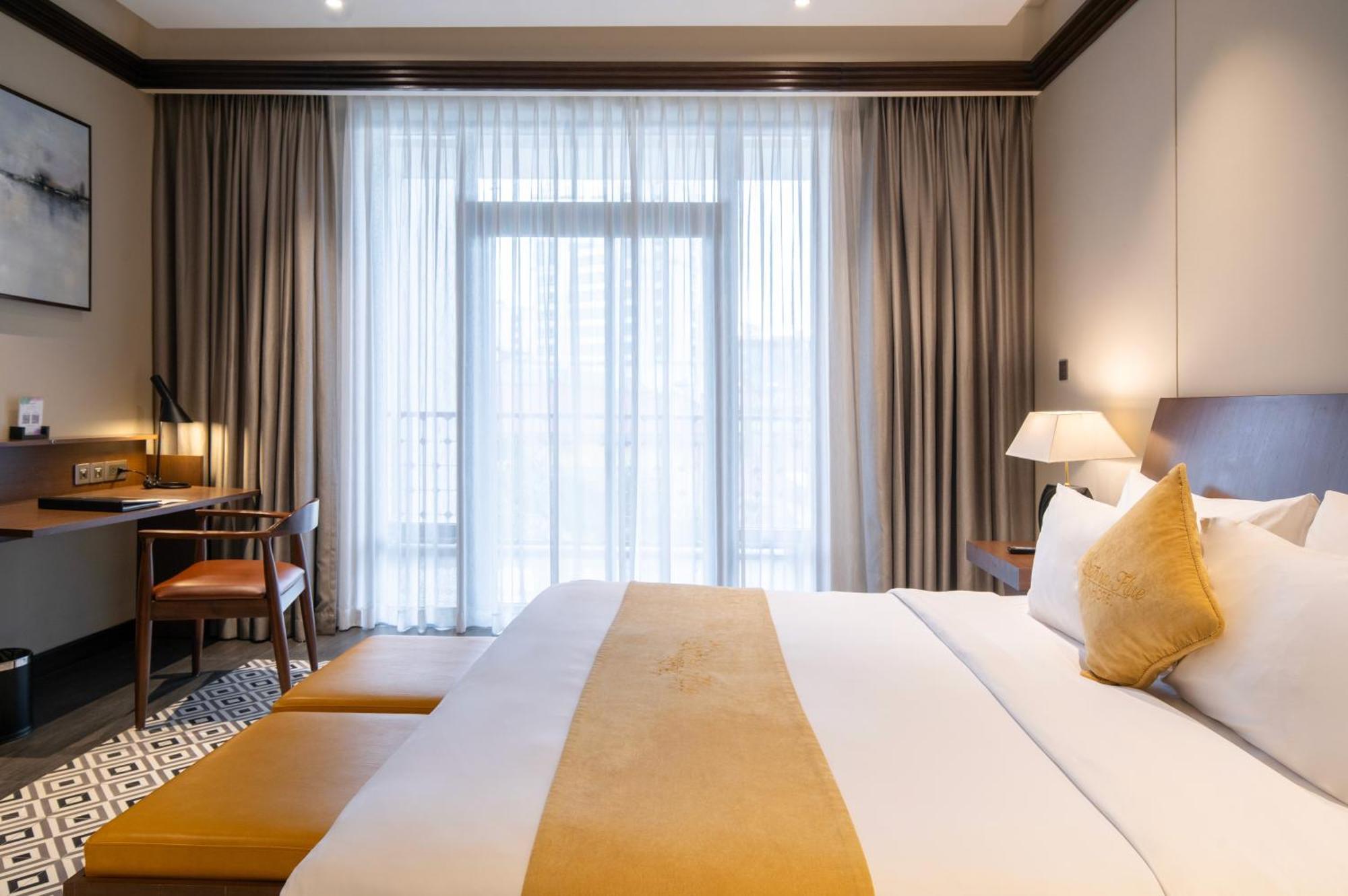 Senna Hue Hotel Zewnętrze zdjęcie Deluxe Room